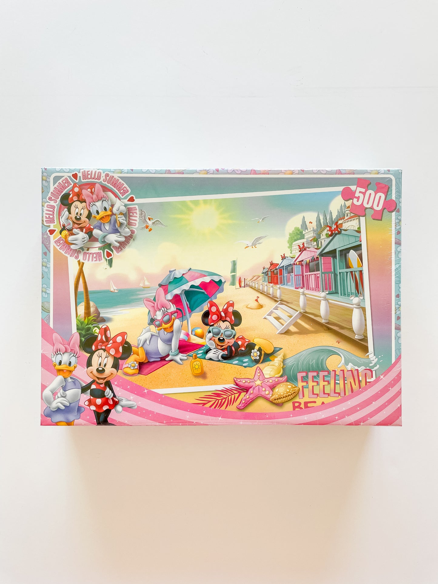 Minnie and Daisy Feeling Beachy Puzzle